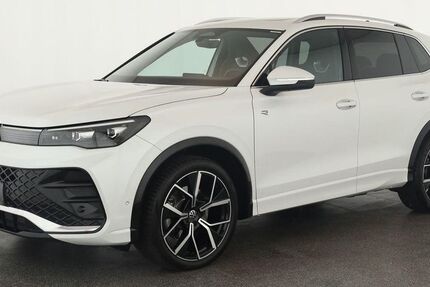 VW Tiguan 18.300 km 41.684 &euro; Düsseldorf 40233