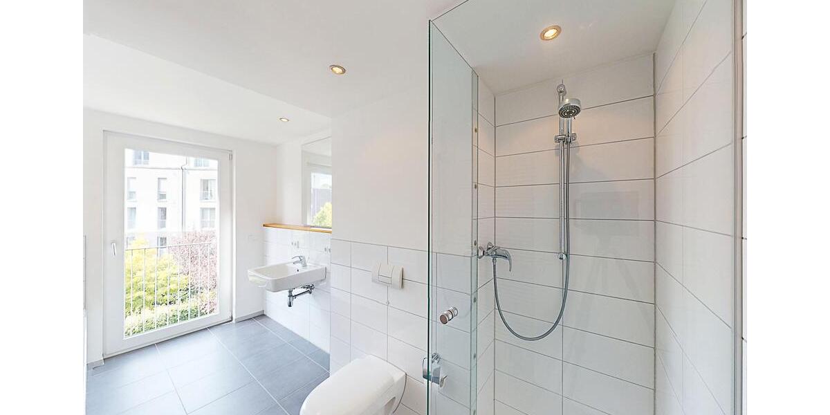 Etagenwohnung Düsseldorf Stadtbezirk 7 - 2 Zimmer, 79 m&sup2;, 1.490&euro; | Angebot:26180079