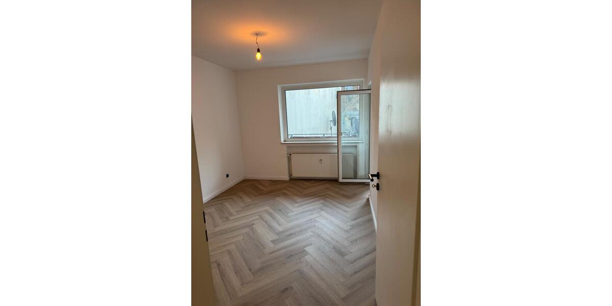 Etagenwohnung Düsseldorf Derendorf - 2 Zimmer, 43 m&sup2;, 968&euro; | Angebot:25369347