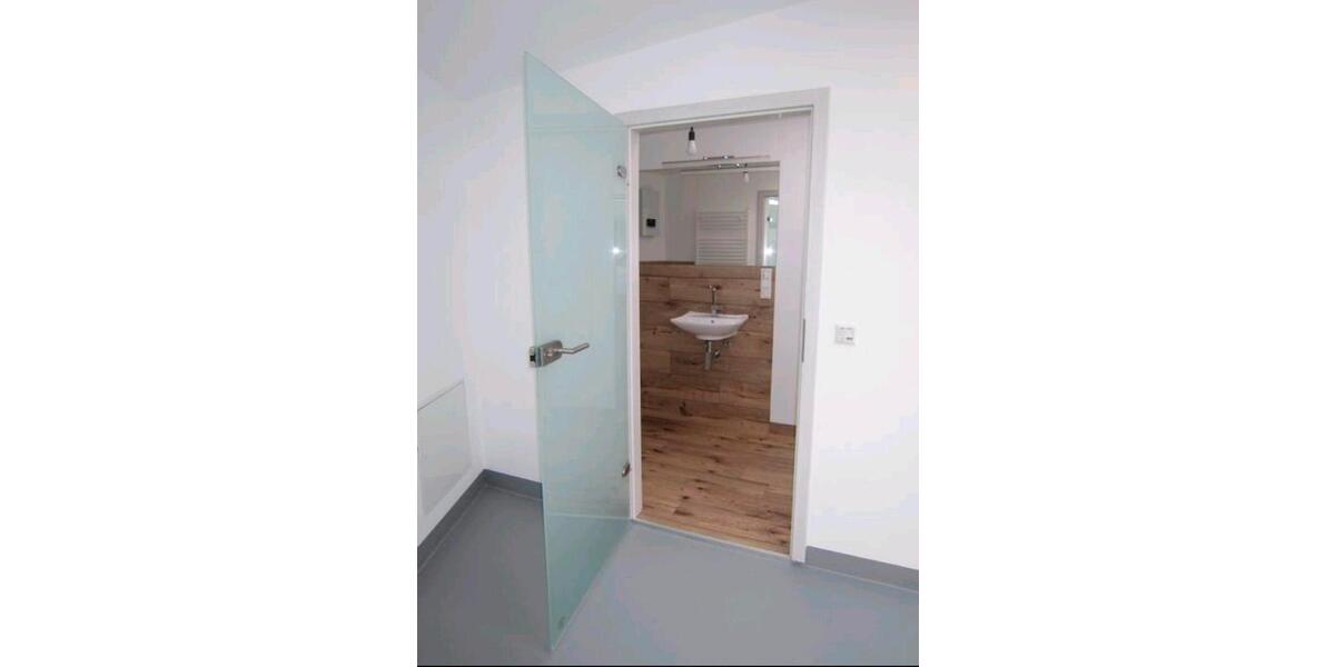 Gewerbeobjekt Duisburg Mittelmeiderich - 2.285&euro; | Angebot:24811759