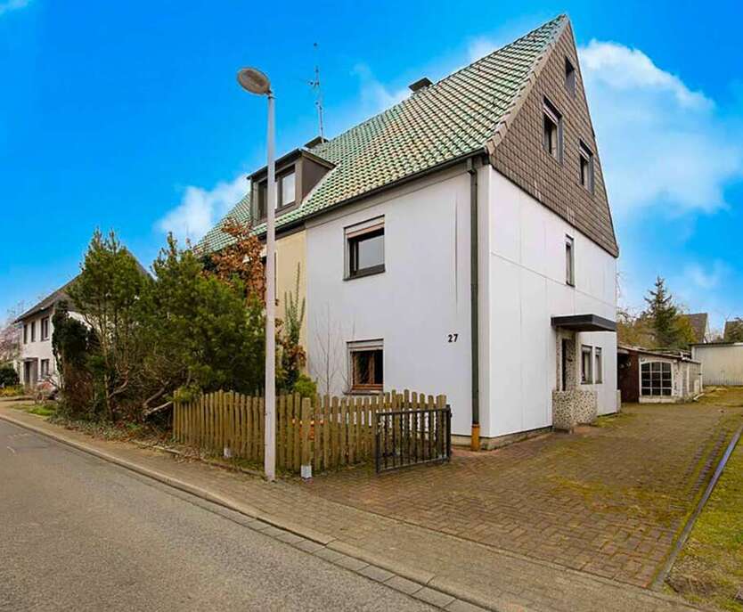 Haus zum Kaufen in Mülheim an der Ruhr 185.000 € 100 m²