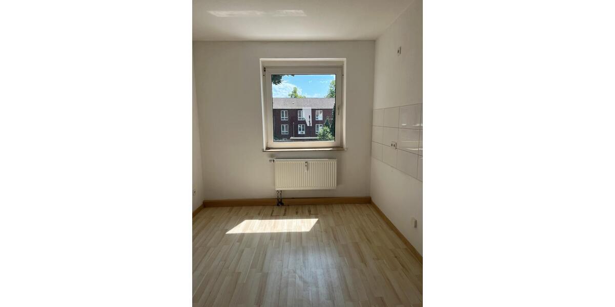 Lichtdurchflutet & zentral: 2,5-Raum-Wohnung 2 zimmer