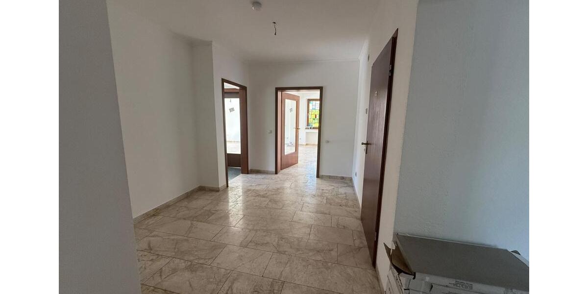 Erdgeschoßwohnung Neukirchen-Vluyn Vluyn - 4 Zimmer, 125 m&sup2;, 1.600&euro; | Angebot:26381616