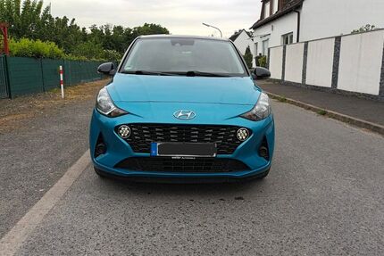 Hyundai i10 26.000 km 12.700 &euro; Recklinghausen 45663