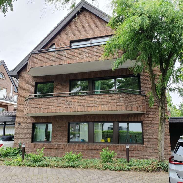 Haus zum Kaufen in Moers-Vinn 1.200.000 € 327 m²