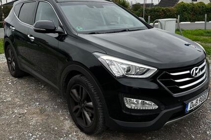 Hyundai SANTA FE 149.533 km 16.100 € Düsseldorf 40625