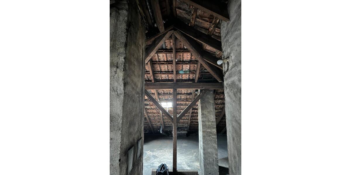 Mehrfamilienhaus, Wohnhaus Oberhausen Alt-Oberhausen - 14 Zimmer, 330 m&sup2;, 825.000&euro; | Angebot:25353057