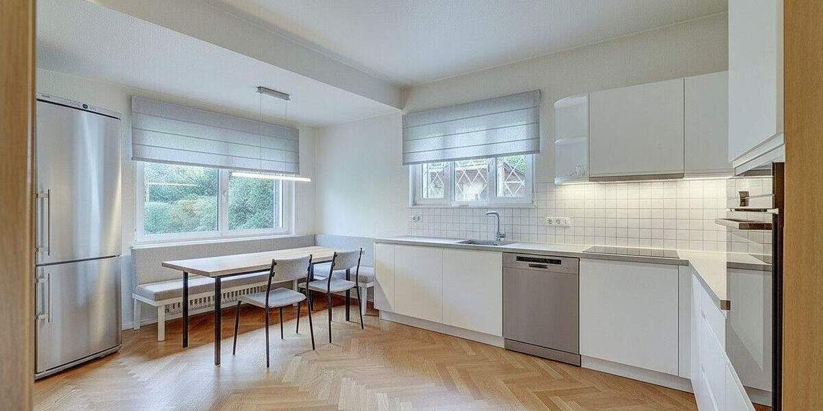 Großzügiges Einfamilienhaus mit weitläufigem Garten und Erweiterungspotenzial 6 zimmer