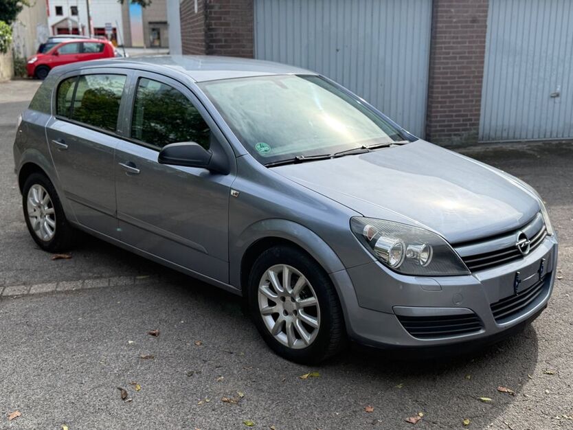 Opel Astra 137.000 km 3.950 € Krefeld 47799