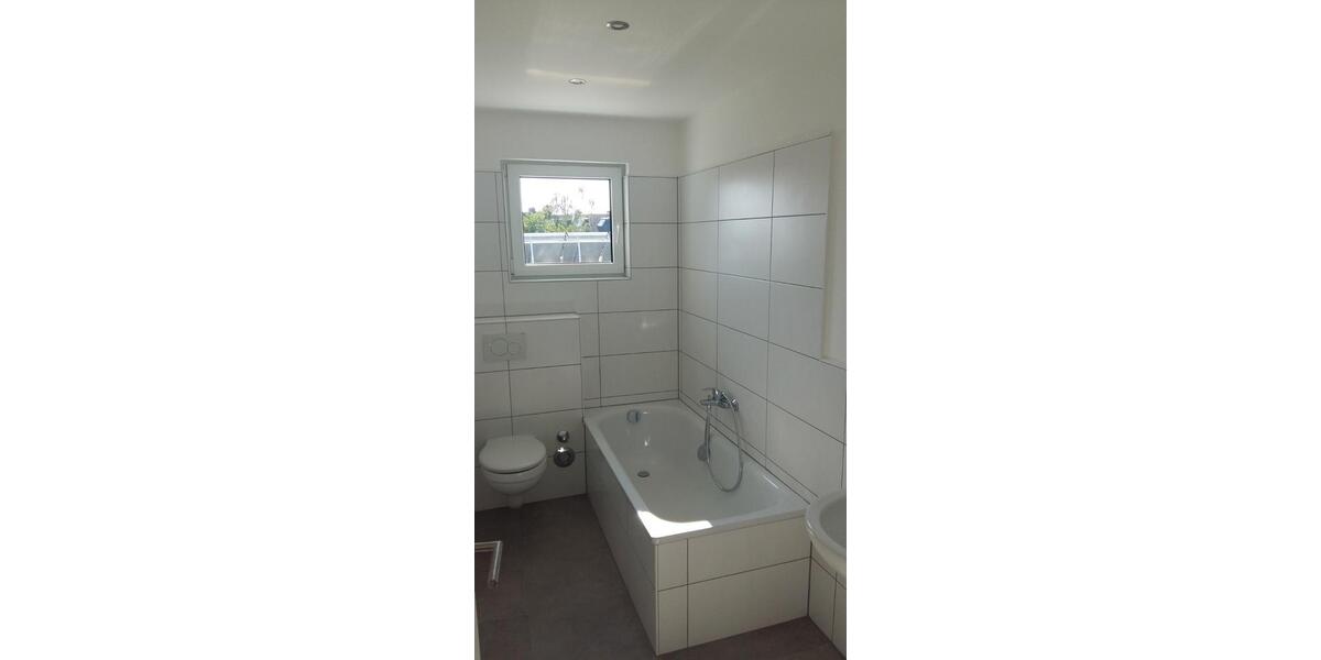 Etagenwohnung Meerbusch Necklenbroich - 3 Zimmer, 78 m&sup2;, 330.000&euro; | Angebot:26429365