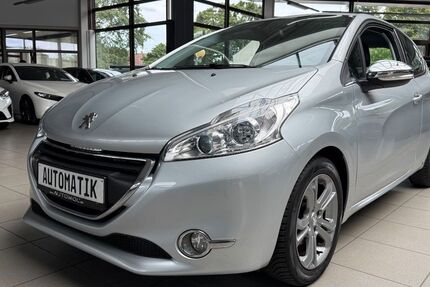 Peugeot 208 88.000 km 9.890 &euro; Bottrop 46236