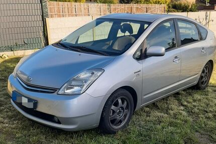Toyota Prius 257.500 km 4.950 &euro; Meerbusch 40667