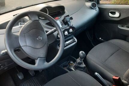 Renault Twingo 156.000 km 2.500 &euro; Duisburg 47228