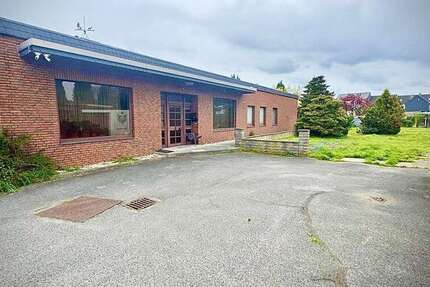 Haus Oberhausen - 5 Zimmer, 229 m&sup2;, 790.000&euro; | Angebot:26552923