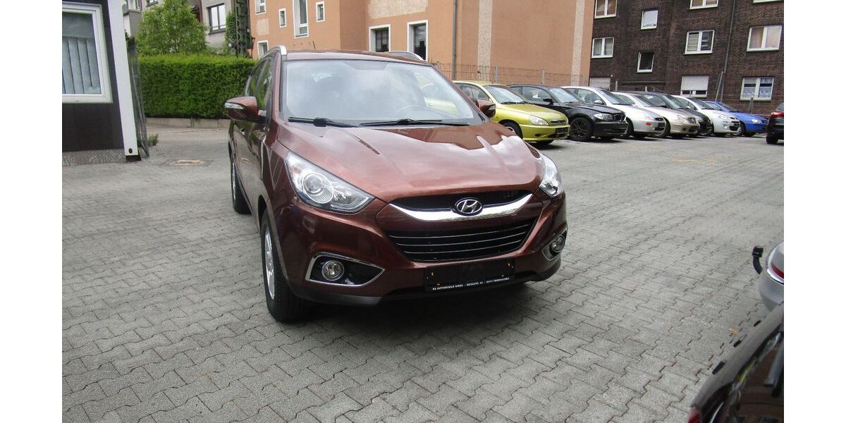 Hyundai ix35 117.000 km 7.999 &euro; Oberhausen 46117