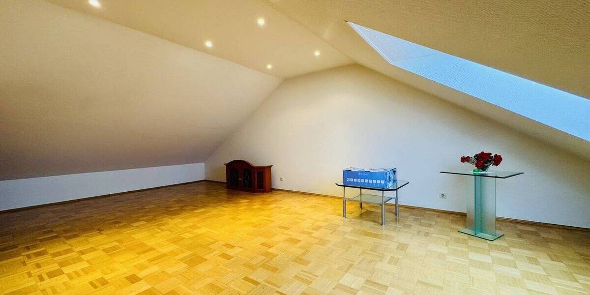 Reihenendhaus Krefeld Fischeln - 5 Zimmer, 121 m&sup2;, 510.000&euro; | Angebot:24114629