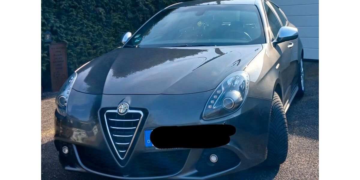 Alfa Romeo Giulietta 121.000 km 6.250 &euro; Neukirchen-Vluyn 47506