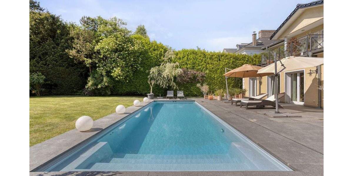 Einfamilienhaus Meerbusch Büderich - 6 Zimmer, 274 m&sup2;, 2.350.000&euro; | Angebot:25389356