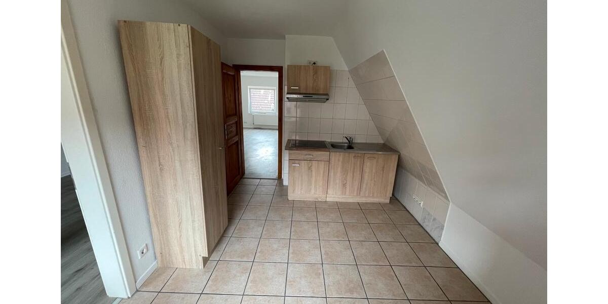 Dachgeschoßwohnung Wesel Fusternberg - 2 Zimmer, 60 m&sup2;, 780&euro; | Angebot:25416050