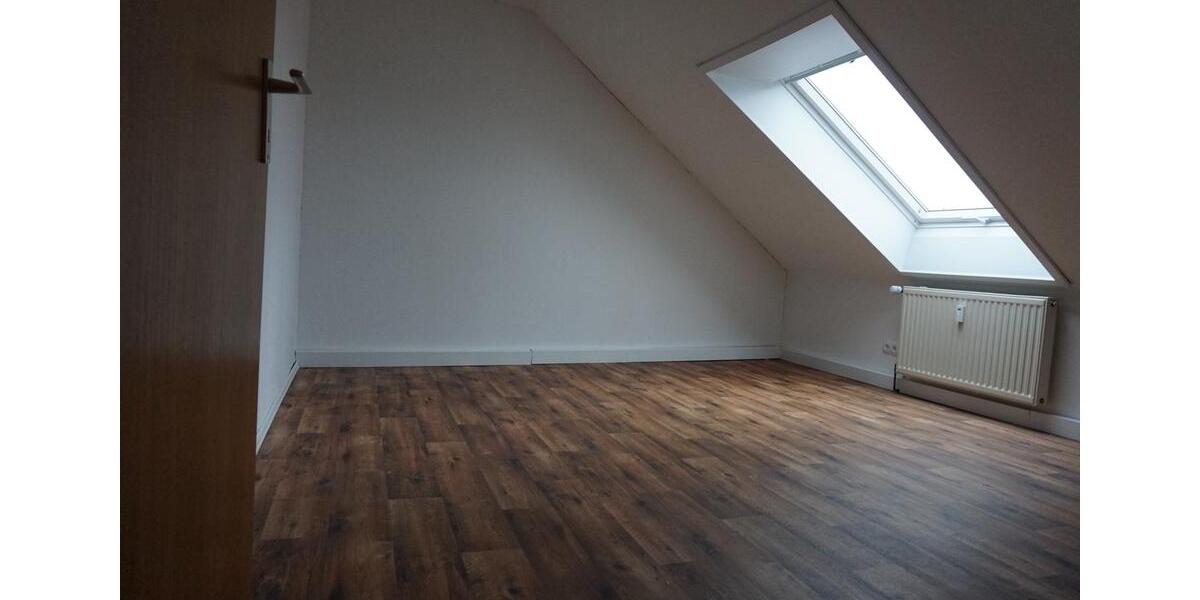 5,8% Rendite sofort - 4 Zimmer Wohnung in Duisburg Meiderich 4 zimmer