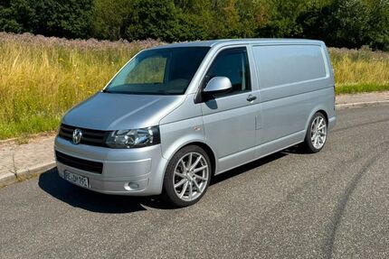 VW T5 Transporter 321.000 km 7.900 &euro; Recklinghausen 45665