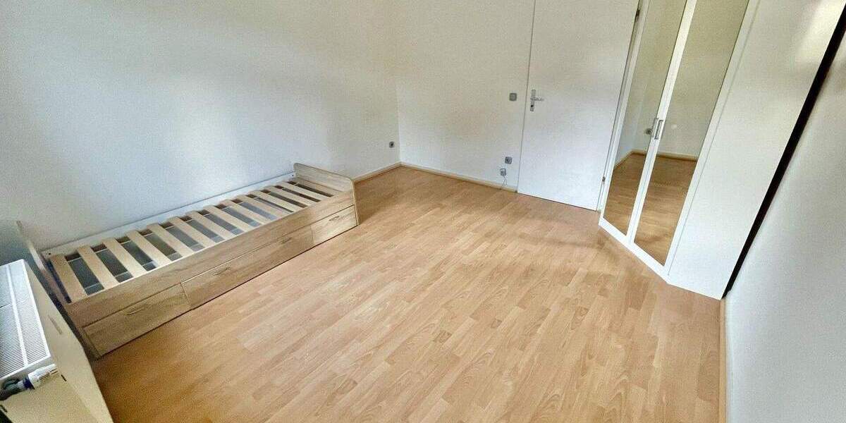 EG Wohnung Uni Duisburg 1,5 km 1 zimmer