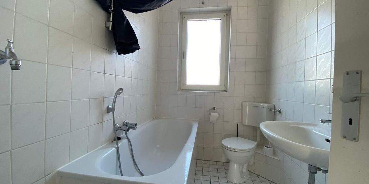 Etagenwohnung Gladbeck Mitte - 2 Zimmer, 70 m&sup2;, 450&euro; | Angebot:25671799