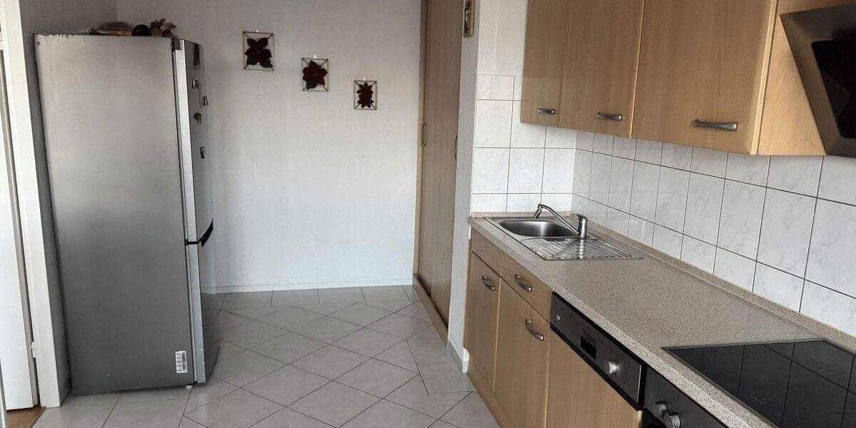 Etagenwohnung Krefeld Benrad-Nord - 3 Zimmer, 75 m&sup2;, 170.000&euro; | Angebot:25274374