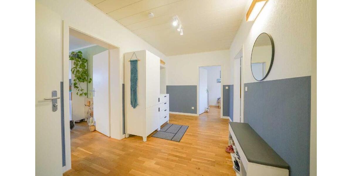 Etagenwohnung Ratingen Hösel - 4 Zimmer, 93 m&sup2;, 1.070&euro; | Angebot:25570085