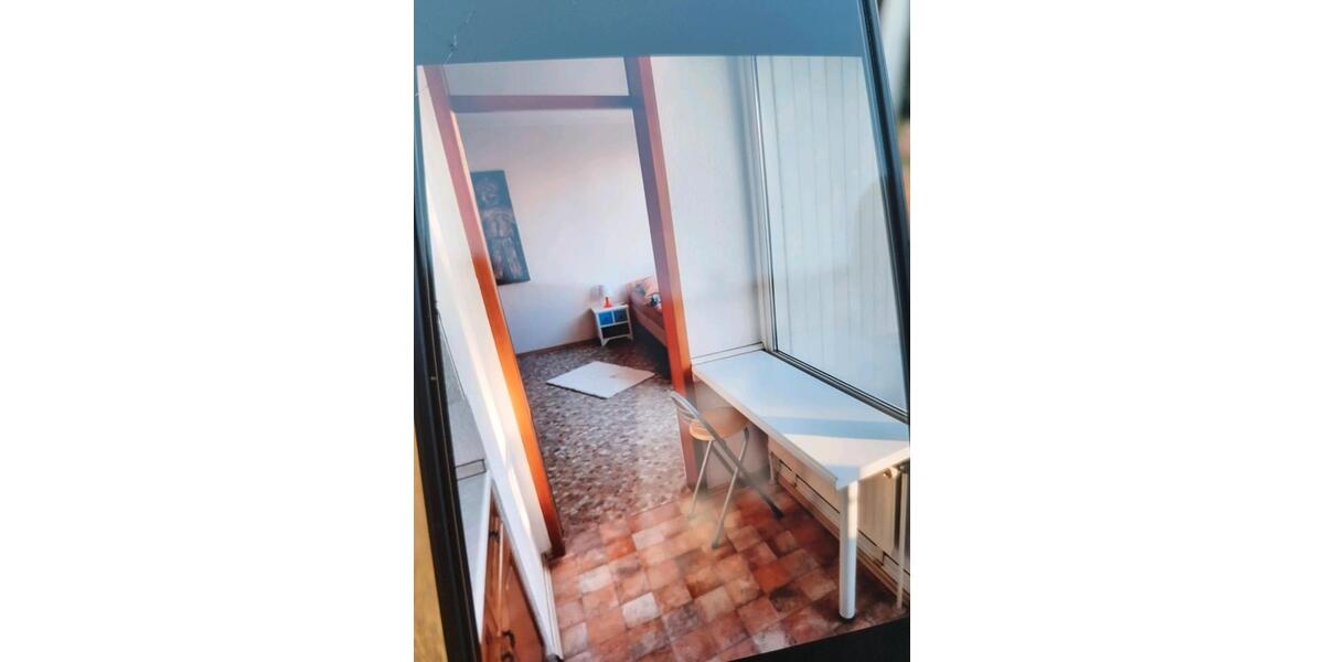 Etagenwohnung Gelsenkirchen Ückendorf - 1 Zimmer, 42 m&sup2;, 424&euro; | Angebot:25402150