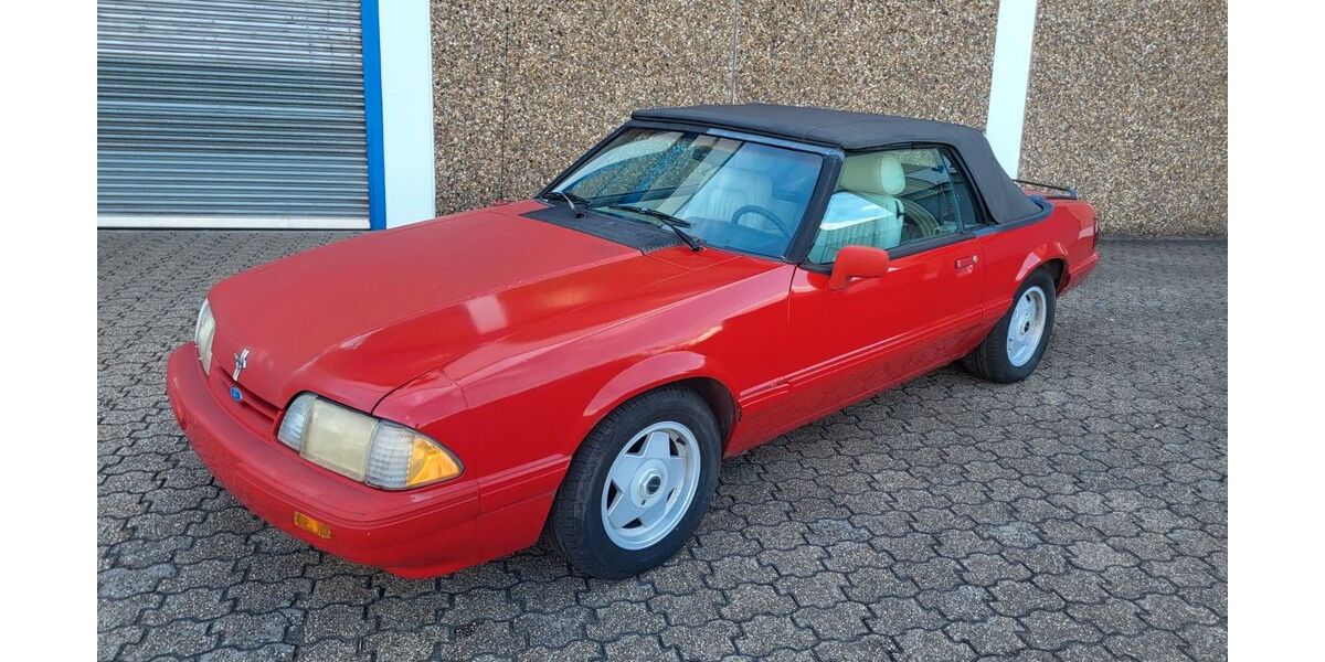 Ford Mustang 148.000 km 1.999 &euro; Moers 47441