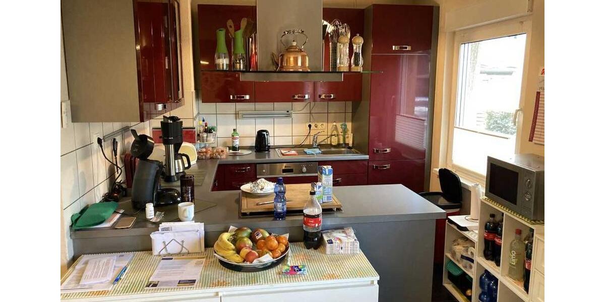 Erdgeschoßwohnung Duisburg Ruhrort - 6 Zimmer, 108 m&sup2;, 140.000&euro; | Angebot:23298929
