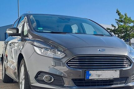 Ford S-Max 74.000 km 14.850 &euro; Erkrath 40699