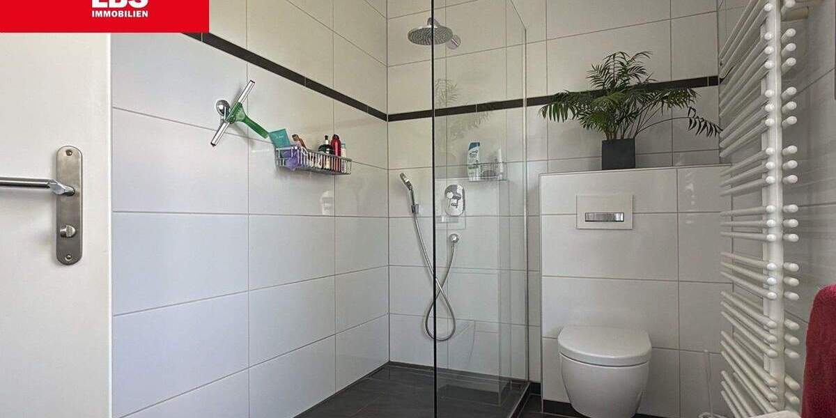 Reihenendhaus Hünxe Drevenack - 4 Zimmer, 138 m&sup2;, 375.000&euro; | Angebot:25095738