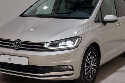 VW Touran 31.900 km 34.999 &euro; Meerbusch 40668