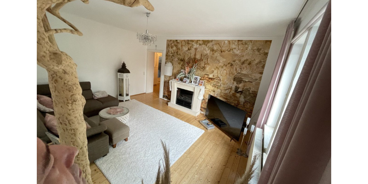 **Die Gelegenheit, Mehrfamilienhaus, provisionsfrei** 23 zimmer