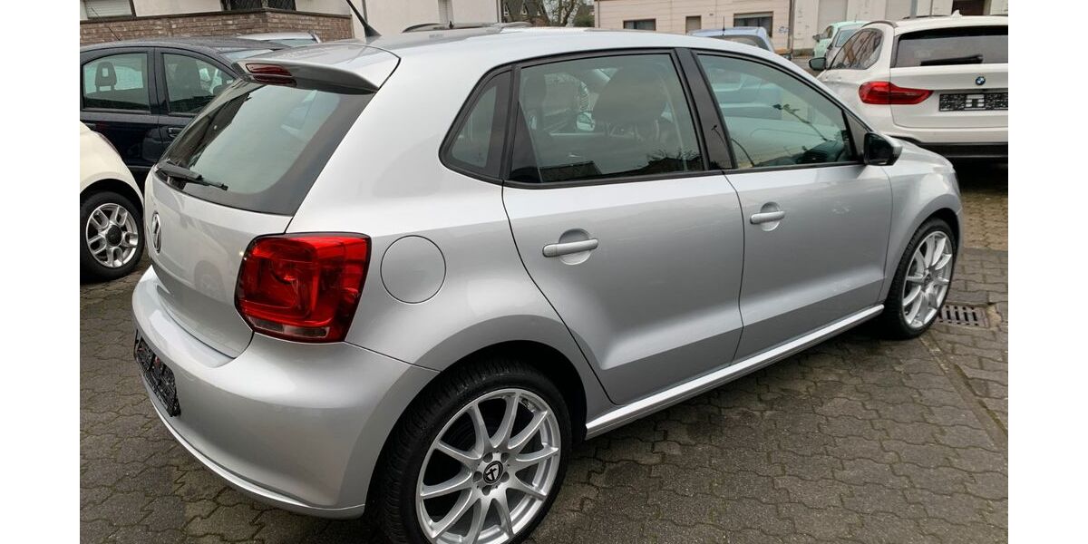 VW Polo 109.000 km 6.850 &euro; Moers 47443