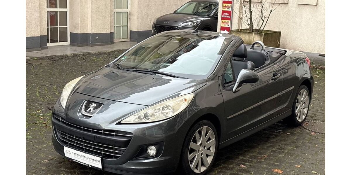 Peugeot 207 104.000 km 6.900 &euro; Mettmann Stadtwald Bahnhof 40822