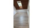 Dachgeschoßwohnung Oberhausen - 2 Zimmer, 45 m&sup2;, 650&euro; | Angebot:26359720