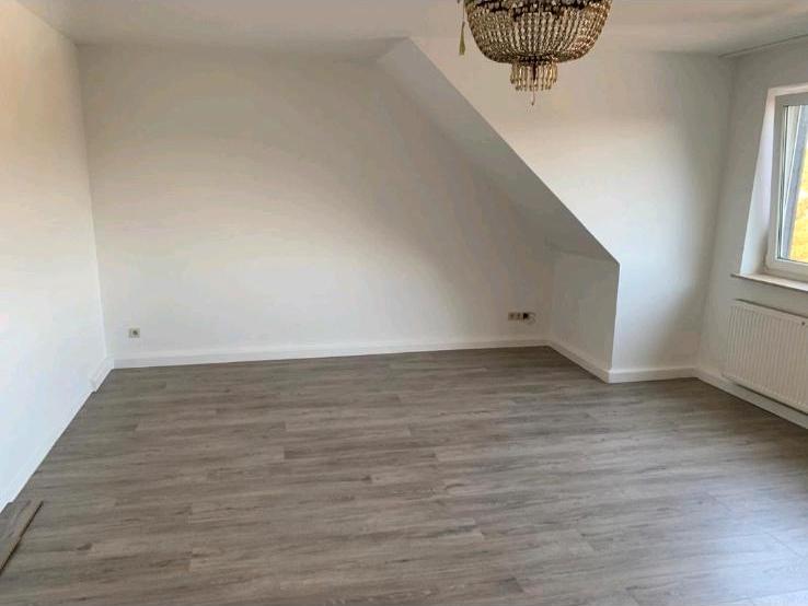 Mehrfamilienhaus, Wohnhaus Duisburg Rheinhausen - 14 Zimmer, 345 m&sup2;, 495.000&euro; | Angebot:24866345