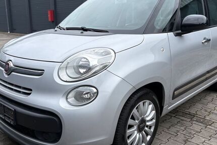 Fiat 500L 111.000 km 5.990 &euro; Bochum 44809