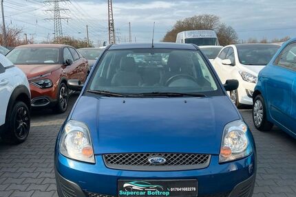 Ford Fiesta 74.827 km 2.500 € Bottrop 46238