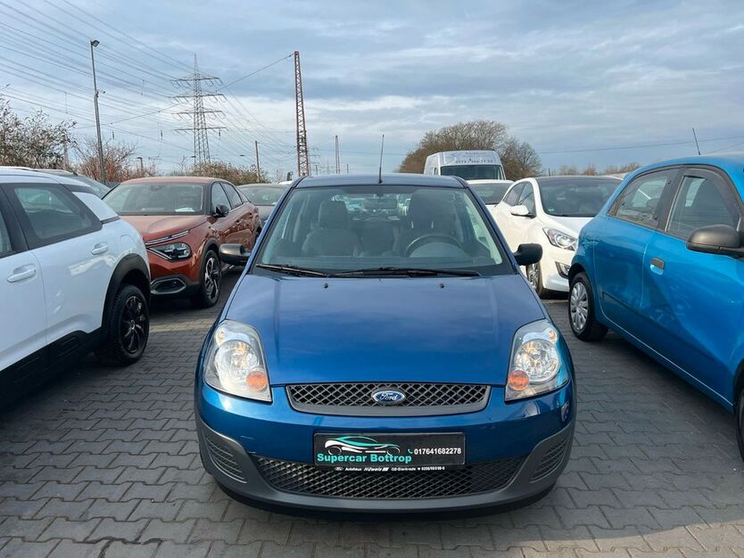 Ford Fiesta 74.827 km 2.500 € Bottrop 46238