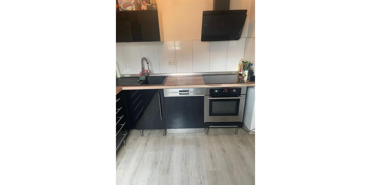 Dachgeschoßwohnung Moers Schwafheim - 3 Zimmer, 84 m&sup2;, 850&euro; | Angebot:25580224