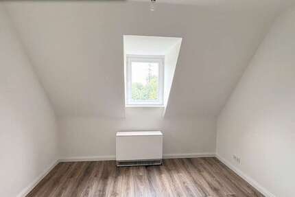 Wohnung Bottrop - 3 Zimmer, 44 m&sup2;, 300&euro; | Angebot:27443047