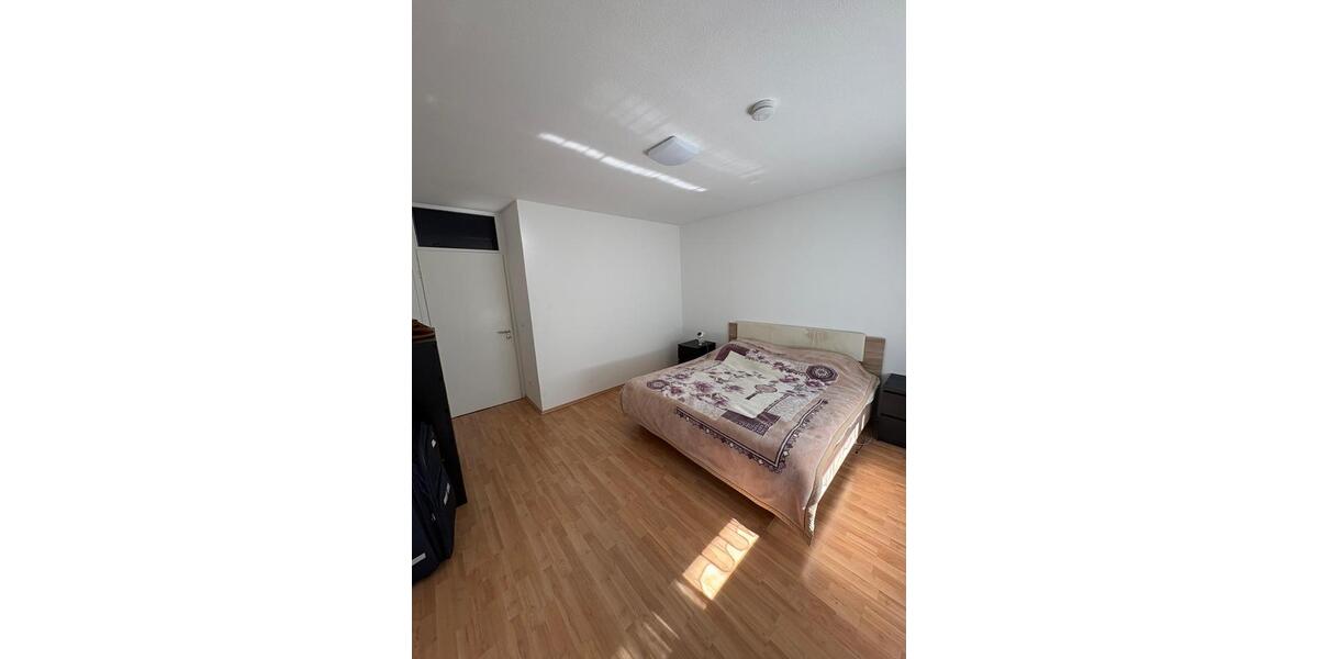 Hochparterre Krefeld Dießem - 3 Zimmer, 78 m&sup2;, 680&euro; | Angebot:26342988