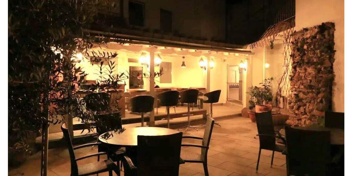 Mehrfamilienhaus, Wohnhaus Essen Frohnhausen - 4 Zimmer, 1 m&sup2;, 1.850.000&euro; | Angebot:24873957