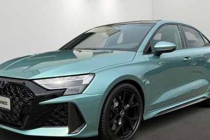 Audi RS3 4.500 km 79.870 &euro; Duisburg 47249