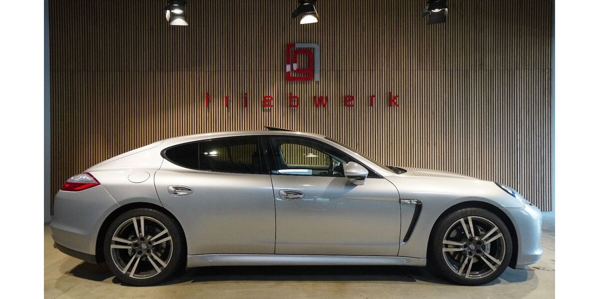 Porsche Panamera 42.000 km 39.941 &euro; Duisburg 47228