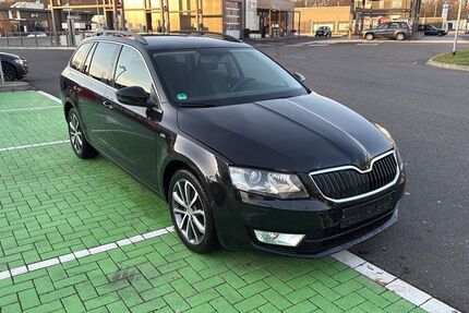 Skoda Octavia 76.300 km 9.900 &euro; Krefeld 47809